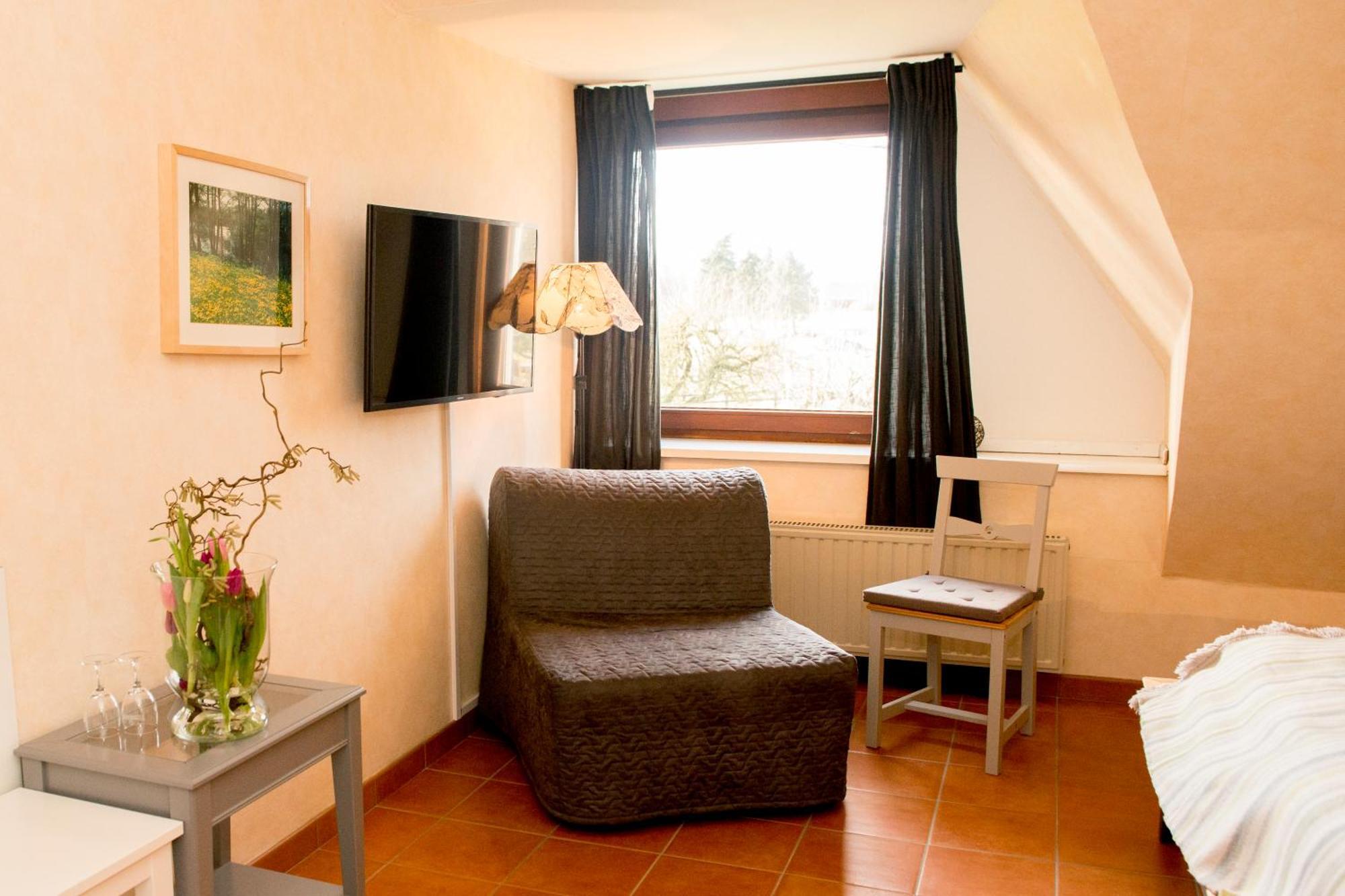 Landgasthof Kasch - Hotel Und Restaurant Malente Ngoại thất bức ảnh