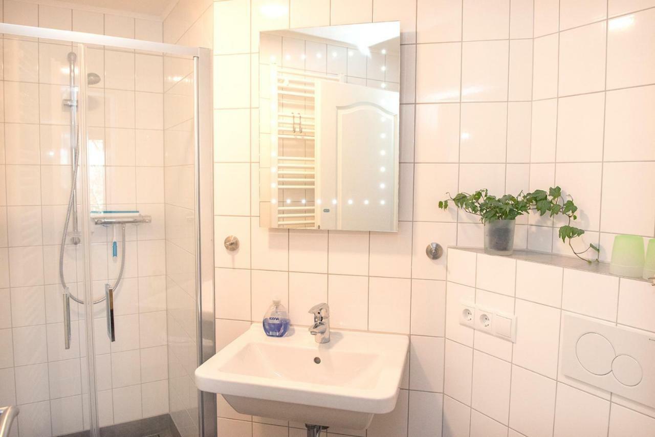 Landgasthof Kasch - Hotel Und Restaurant Malente Ngoại thất bức ảnh